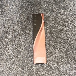 - Becca Brand ultimate coverage 24 hour foundation